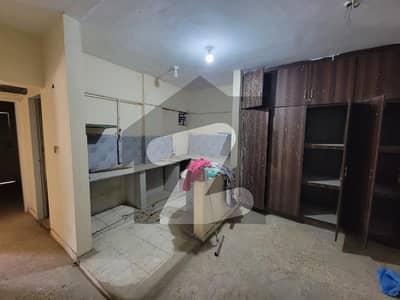 A Flat Of 950 Square Feet In Rs. 8500000