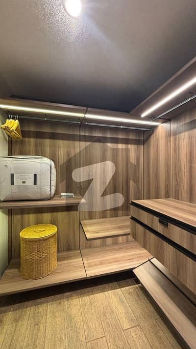 4 Bedroom Luxury Apartment