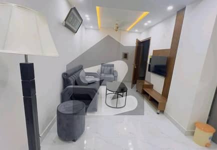 500 Square Feet Flat In Bahria Town - Sector C