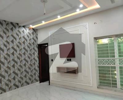 5 Marla House For sale In Beautiful Bahria Town - Sector C