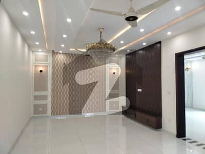 House For Sale In Rs. 45000000