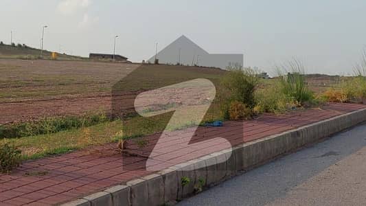 بحریہ ٹاؤن فیز 8 - بحریہ آرچرڈ بحریہ ٹاؤن فیز 8,بحریہ ٹاؤن راولپنڈی,راولپنڈی میں 1 کنال رہائشی پلاٹ 85.0 لاکھ میں برائے فروخت۔