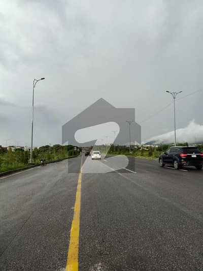 E-11/3 1Kanal Plot For Sale Best Option