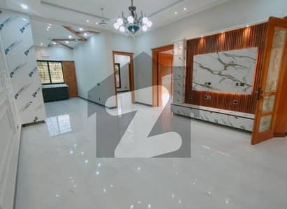 بحریہ انکلیو بحریہ ٹاؤن,اسلام آباد میں 5 کمروں کا 10 مرلہ مکان 4.45 کروڑ میں برائے فروخت۔ بحریہ انکلیو بحریہ ٹاؤن,اسلام آباد میں 5 کمروں کا 10 مرلہ مکان 4.45 کروڑ میں برائے فروخت۔