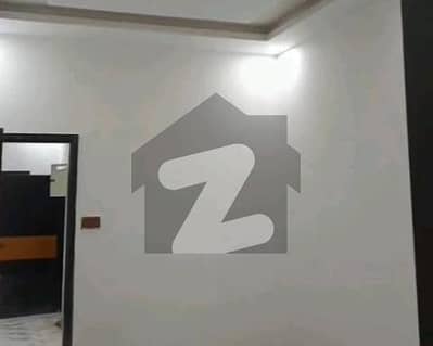 ناظم آباد 2 ناظم آباد,کراچی میں 3 کمروں کا 5 مرلہ بالائی پورشن 90.0 لاکھ میں برائے فروخت۔