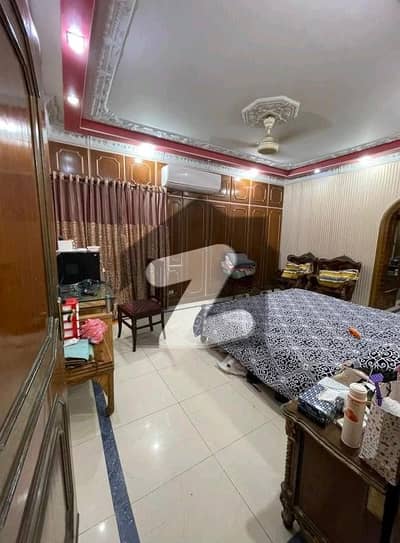 2200 Square Feet Flat For Sale In Frere Town