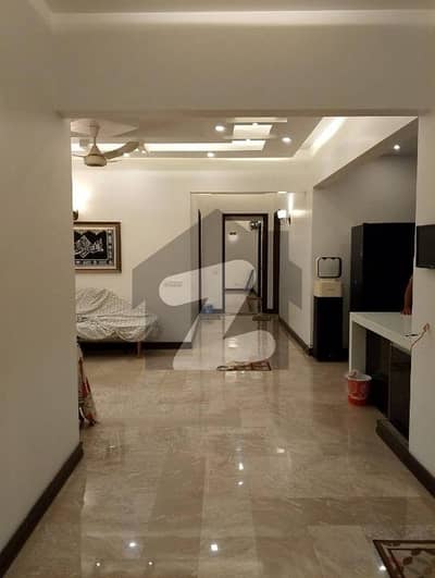 ڈی ایچ اے فیز 6 ڈی ایچ اے ڈیفینس,کراچی میں 3 کمروں کا 1 کنال بالائی پورشن 2.8 لاکھ میں کرایہ پر دستیاب ہے۔