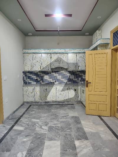 KURI BAHRIA ROAD ABDULLAH GARDEN 6 ROOM 1 KITCHEN 8M DOUBLE STOREY. 120000