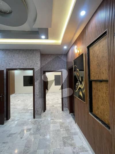 ڈی ایچ اے فیز 2 ڈی ایچ اے ڈیفینس,کراچی میں 3 کمروں کا 6 مرلہ فلیٹ 1.7 کروڑ میں برائے فروخت۔