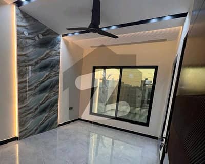 Prime Location In Al Hafeez Garden - Phase 5 862 Square Feet House For sale