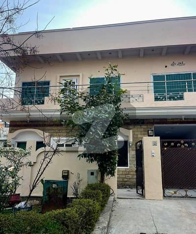 I-8/3.40x80 Upper Portion Available For Rent Near Kachnar Park More Options Available