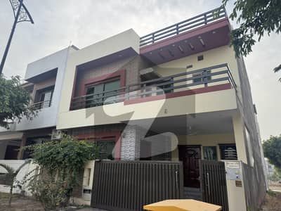 8Marla Ideal Location Solid Construction Used House Up For Sale At Reasonable Price