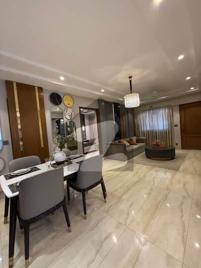 کلفٹن ۔ بلاک 5 کلفٹن,کراچی میں 3 کمروں کا 10 مرلہ فلیٹ 5.35 کروڑ میں برائے فروخت۔