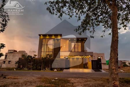 OWNER NEEDY 1 KANAL MAZHAR DESIGN ULTRA MODERN BUNGALOW FOR SALE IN DHA PHASE 6 NEAR TO DOLEMON MALL.