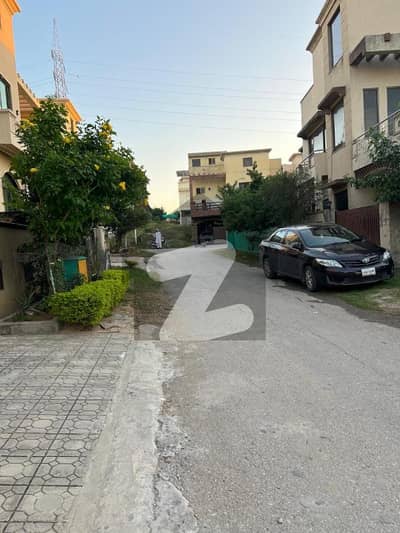 7 Marla Corner Plot For Sale Umer Block Phase 8 Bahria Town Rawalpindi