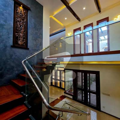 8 Years Old Like New Planning 2+4 Basement Pool Near by Hamza Masjid