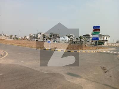 A Prime Location Residential Plot Of 5 Marla In Rs. 3800000