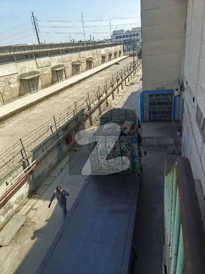 کورنگی انڈسٹریل ایریا کورنگی,کراچی میں 44 کنال فیکٹری 29.7 ارب میں برائے فروخت۔