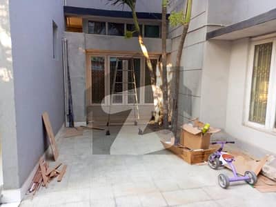 Defance phase 1 bungalow upper floor 3 bedroom drining dining lounge kitchen servant quarter parking