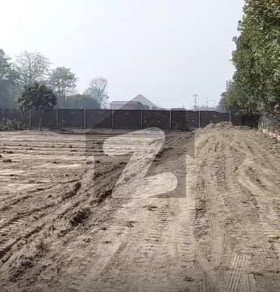 برکی روڈ کینٹ,لاہور میں 14 کنال رہائشی پلاٹ 8.5 کروڑ میں برائے فروخت۔