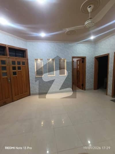 ایف ۔ 11 اسلام آباد میں 2 کمروں کا 6 مرلہ زیریں پورشن 1.0 لاکھ میں کرایہ پر دستیاب ہے۔