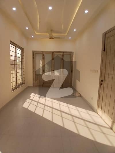 1 Kanal Ground Portion