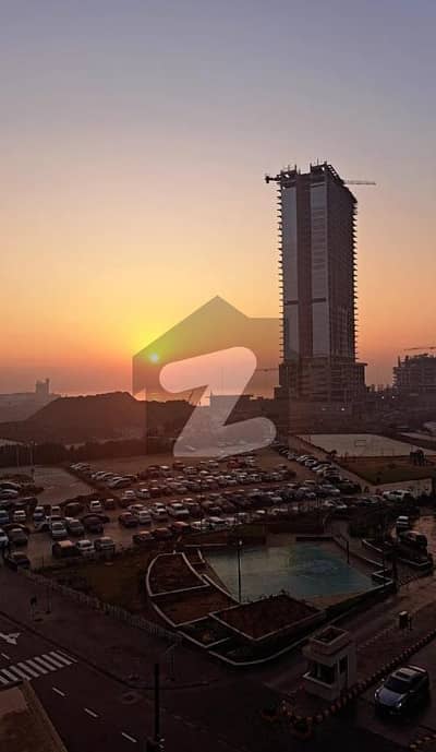 EMAAR OCEANFRONT: 01 BEDROOM APARTMENT IN CORAL FOR SALE. LIVE THE DUBAI LIVE IN KARACHI