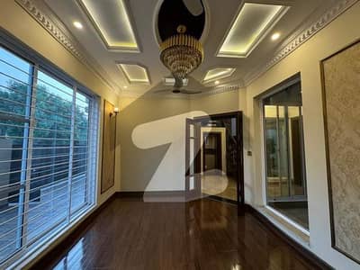 بحریہ ٹاؤن ۔ بلاک اے اے بحریہ ٹاؤن سیکٹرڈی,بحریہ ٹاؤن,لاہور میں 3 کمروں کا 5 مرلہ مکان 78.0 ہزار میں کرایہ پر دستیاب ہے۔