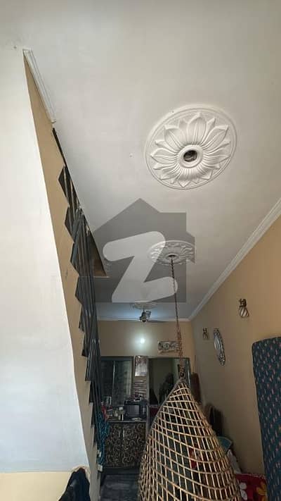 2.5 Marla Dubble storey house available for sale in near college Road Lahore