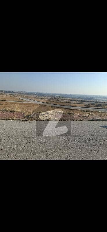 بحریہ ٹاؤن فیز 8 ۔ سیکٹر ایف - 4 بحریہ ٹاؤن فیز 8,بحریہ ٹاؤن راولپنڈی,راولپنڈی میں 1 کنال رہائشی پلاٹ 92.0 لاکھ میں برائے فروخت۔