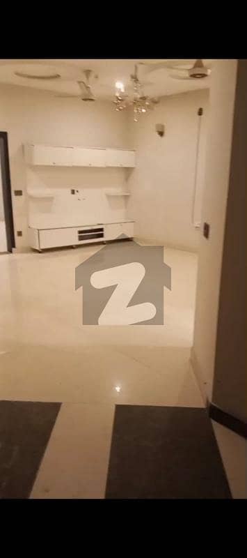 I RENTOUT 10 MARLA UPPER PORTION IN BAHRIA ORCHARD LAHORE