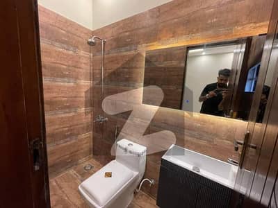 فضائیہ ہاؤسنگ سکیم فیز 1 فضائیہ ہاؤسنگ سکیم,لاہور میں 5 کمروں کا 10 مرلہ مکان 4.25 کروڑ میں برائے فروخت۔ فضائیہ ہاؤسنگ سکیم فیز 1 فضائیہ ہاؤسنگ سکیم,لاہور میں 5 کمروں کا 10 مرلہ مکان 4.25 کروڑ میں برائے فروخت۔