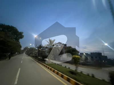 پارک ویو سٹی لاہور میں 10 مرلہ رہائشی پلاٹ 95.0 لاکھ میں برائے فروخت۔