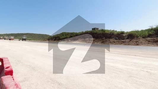 20 Marla Residential Plot For Sale In C-14