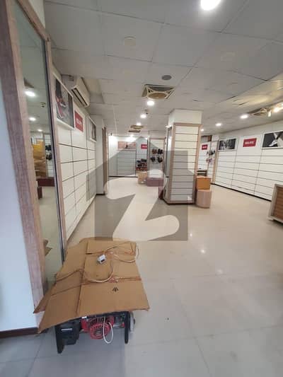 RENT SPACE AVAILABLE FOR BANK