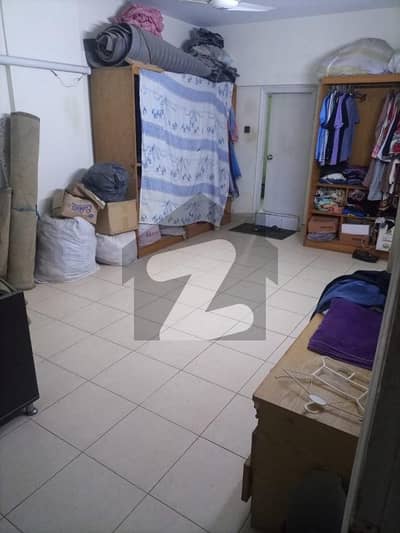 Flat Five Star Complex Opposite Park GULSHAN-E-IQBAL BLOCK 2