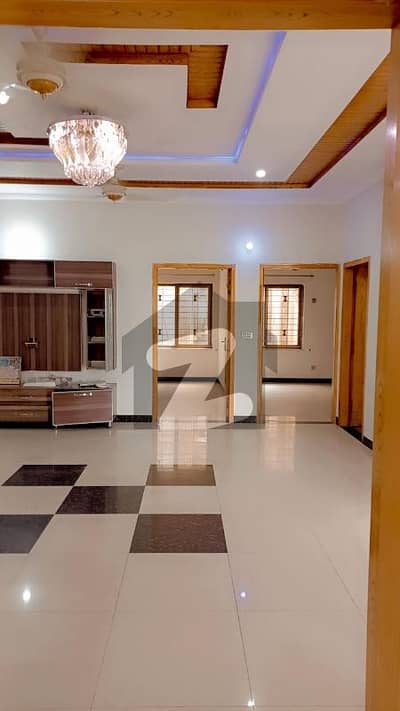 1 Kanal Upper Portion For Rent