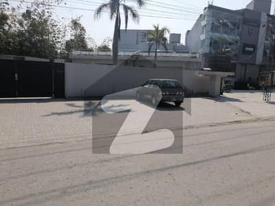 2 Kanal 3 Marla Commercial Building At Canal Road Near Jinnah Hospital