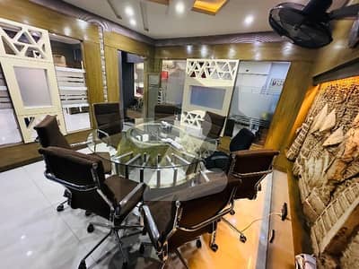 جوہر ٹاؤن لاہور میں 10 مرلہ دفتر 2.75 لاکھ میں کرایہ پر دستیاب ہے۔