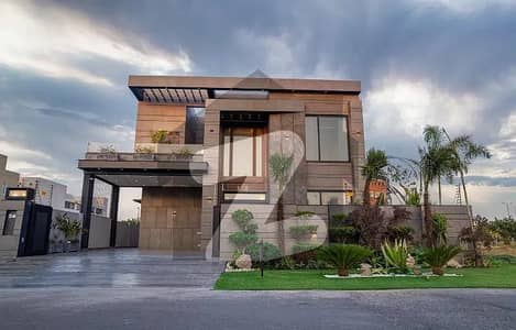 ڈی ایچ اے فیز 6 ڈیفنس (ڈی ایچ اے),لاہور میں 5 کمروں کا 1 کنال مکان 8.0 کروڑ میں برائے فروخت۔