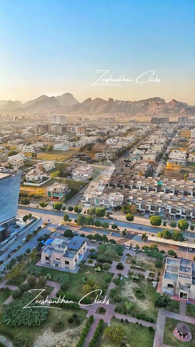 ایم پی سی ایچ ایس - بلاک سی ایم پی سی ایچ ایس ۔ ملٹی گارڈنز,بی ۔ 17,اسلام آباد میں 1 کنال رہائشی پلاٹ 2.6 کروڑ میں برائے فروخت۔