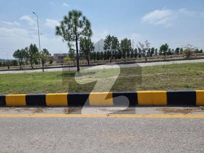 1 Kanal Plot Urgent For Sale In Dha-5 Islamabad