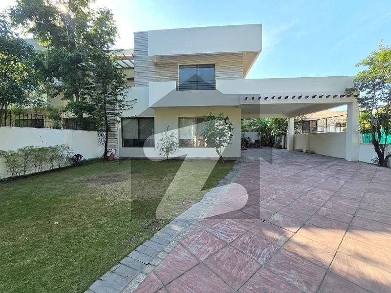 ایف ۔ 7 اسلام آباد میں 6 کمروں کا 1 کنال مکان 14.0 لاکھ میں کرایہ پر دستیاب ہے۔ ایف ۔ 7 اسلام آباد میں 6 کمروں کا 1 کنال مکان 14.0 لاکھ میں کرایہ پر دستیاب ہے۔