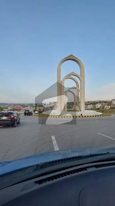 10 Marla Plot Urgent For Sale