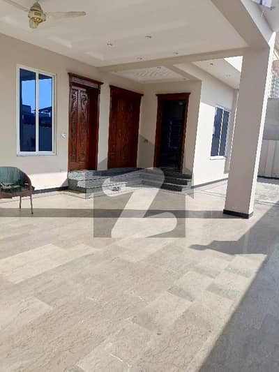 HOUSE FOR SALE IN F-10