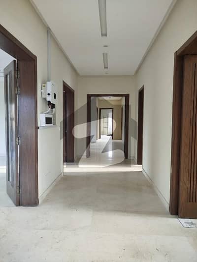 D-12 Brand New Beautiful Upper Portion With 12-Kv Solar Panels Install Plus Roof Heating Approved