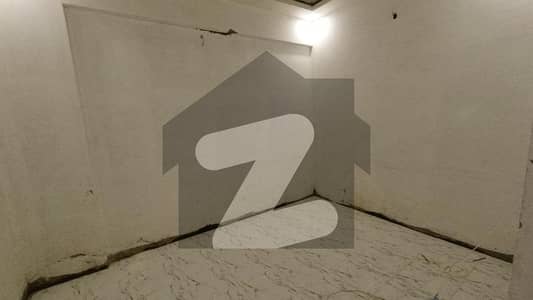 Own A Prime Location Flat In 1200 Square Feet Gulistan-e-Jauhar