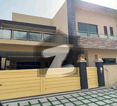 عسکری 6 ملیر کنٹونمنٹ,کینٹ,کراچی میں 5 کمروں کا 12 مرلہ مکان 5.95 کروڑ میں برائے فروخت۔