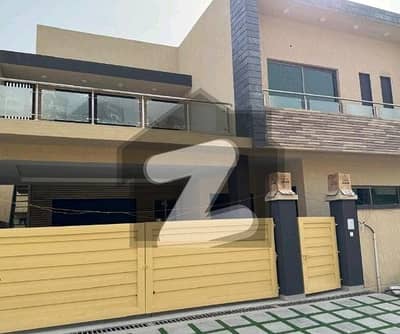 عسکری 6 ملیر کنٹونمنٹ,کینٹ,کراچی میں 5 کمروں کا 12 مرلہ مکان 6.0 کروڑ میں برائے فروخت۔