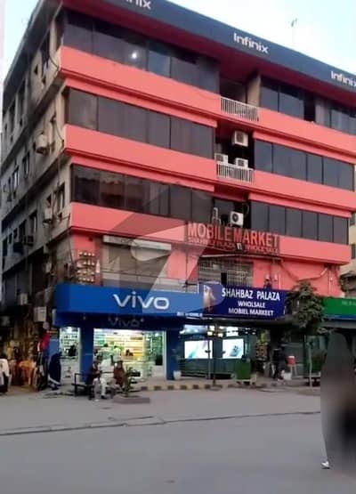 بینک روڈ راولپنڈی میں 1 مرلہ دکان 1.25 کروڑ میں برائے فروخت۔